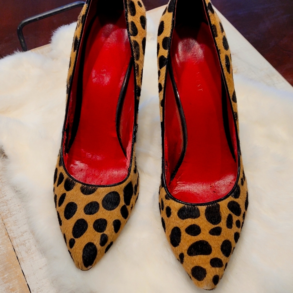 Nine West calf hair leopard print pumps